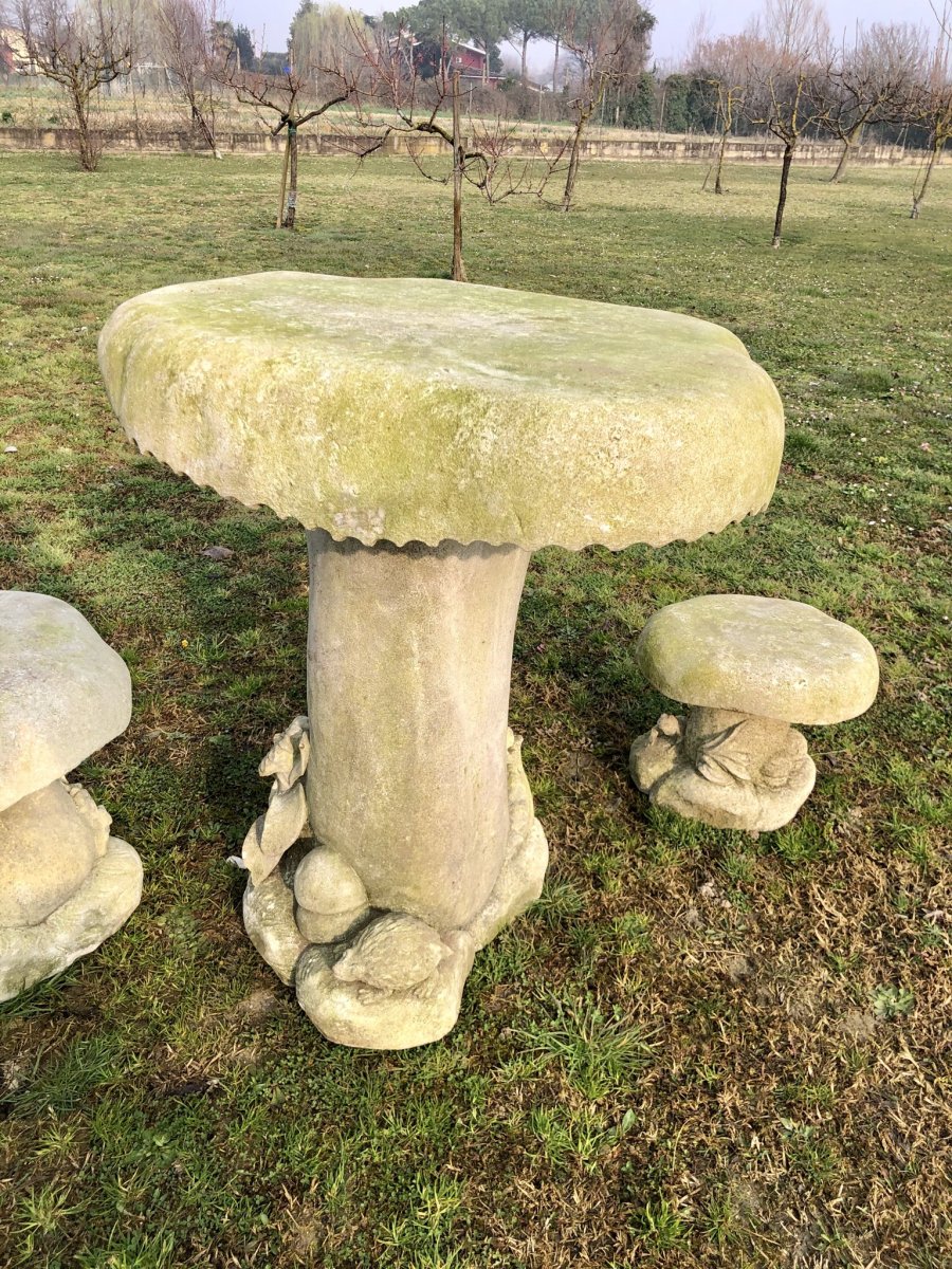 Table en pierre avec deux tabourets en forme de champignon des années 60-photo-2