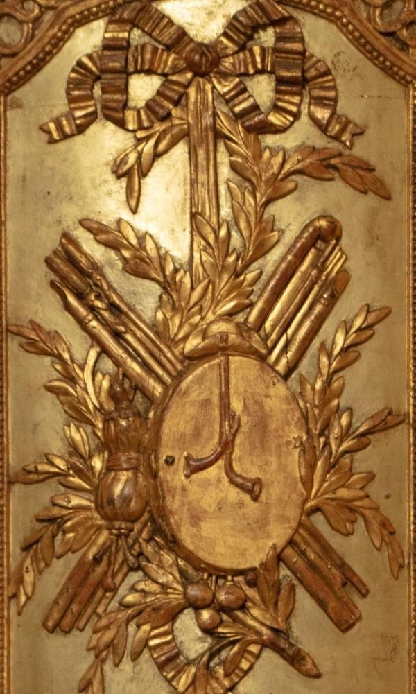 Pair Of Gilded Wooden Corner Pieces-photo-1