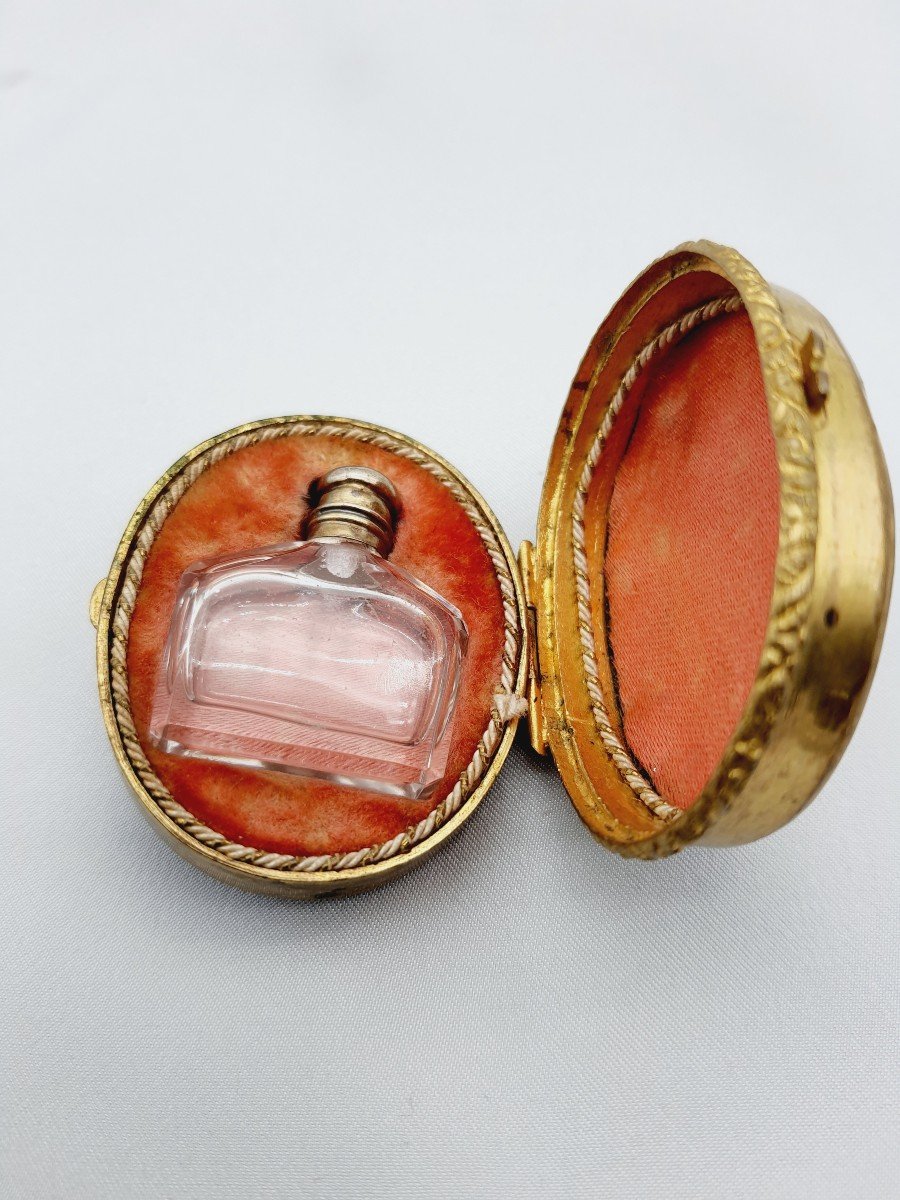 Miniature Salt Bottle In Its Enamelled Case, Exceptional Condition-photo-4