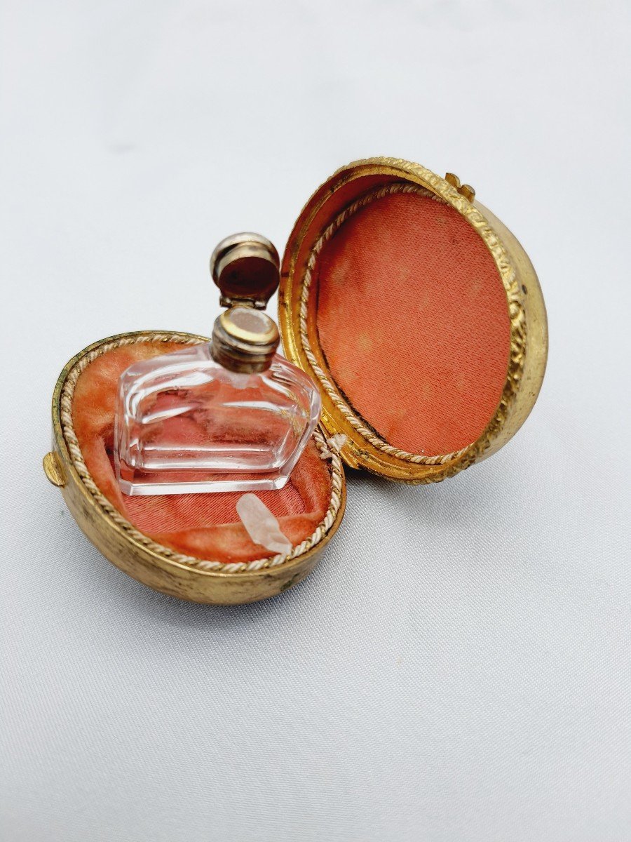 Miniature Salt Bottle In Its Enamelled Case, Exceptional Condition-photo-3