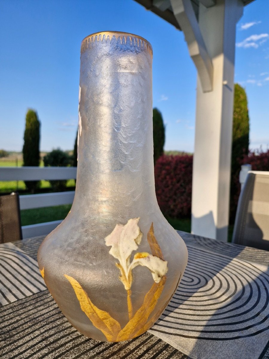 Legras Montjoye Vase With Iris Decor, Acid-etched Glass, Enhanced With Art Nouveau Enamel-photo-3