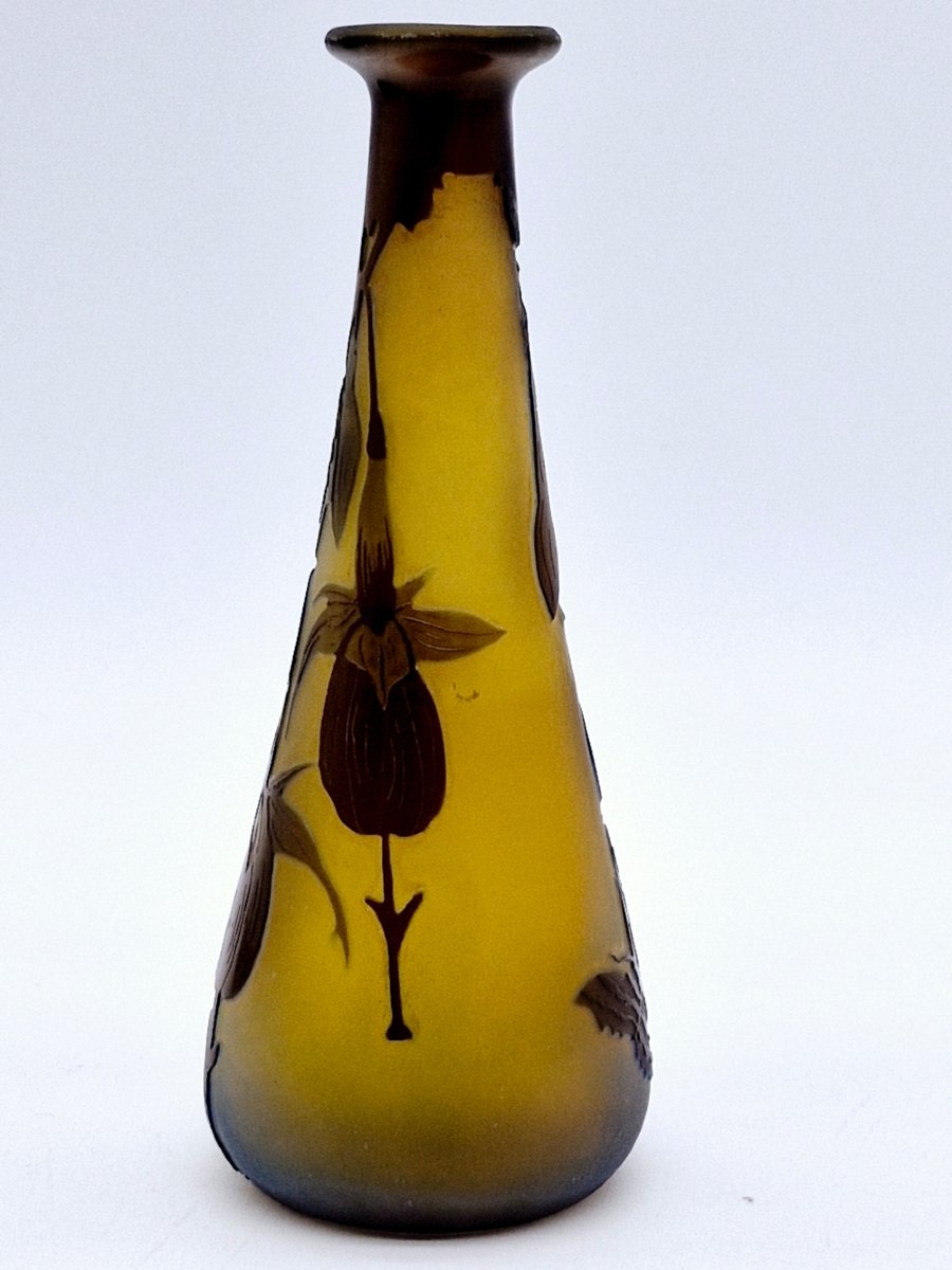 Gallé Vase Decorated With Fuchsia And Butterfly-photo-4