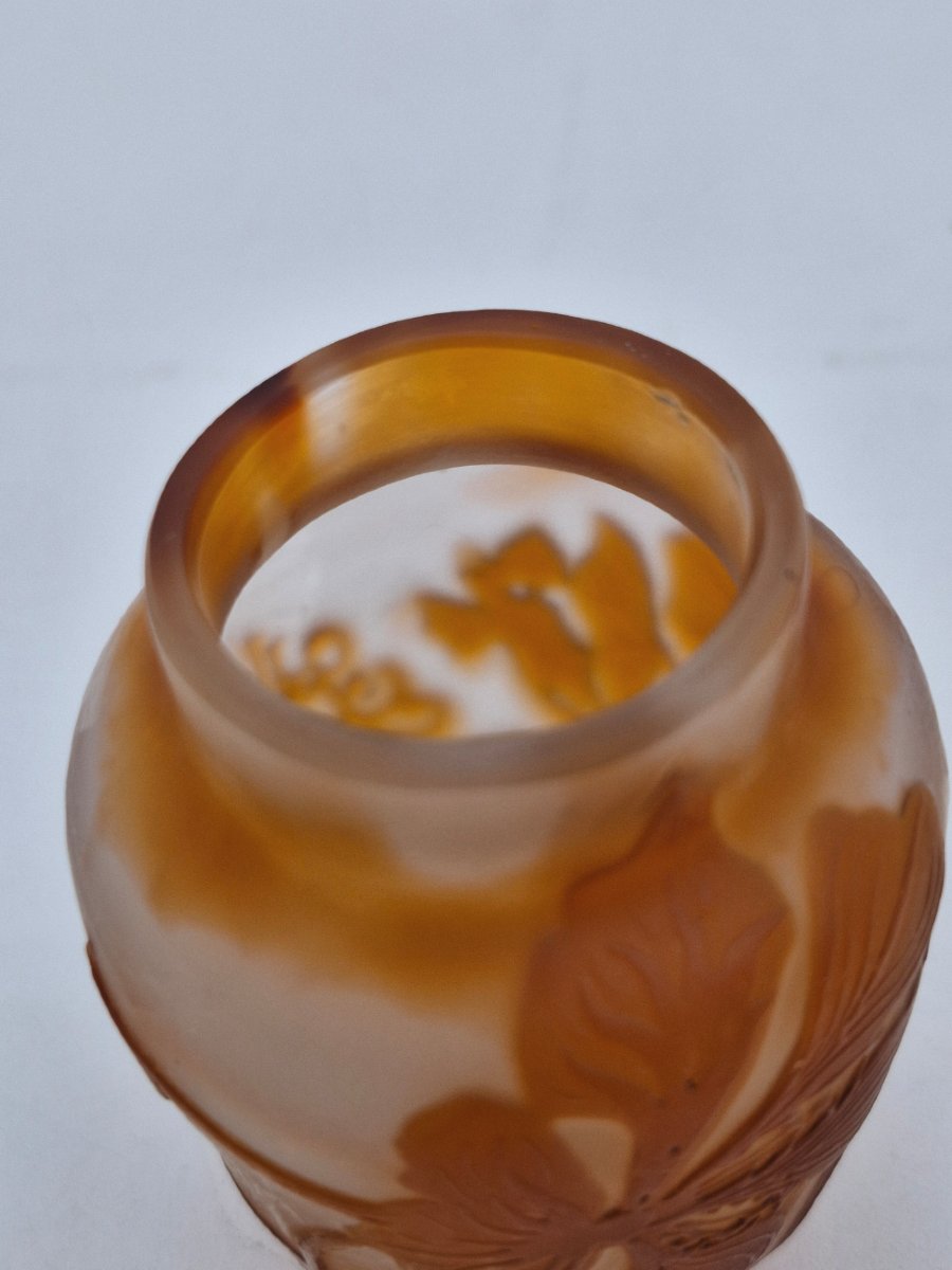 Vase Gallé de petite taille signature à l'étoile-photo-2