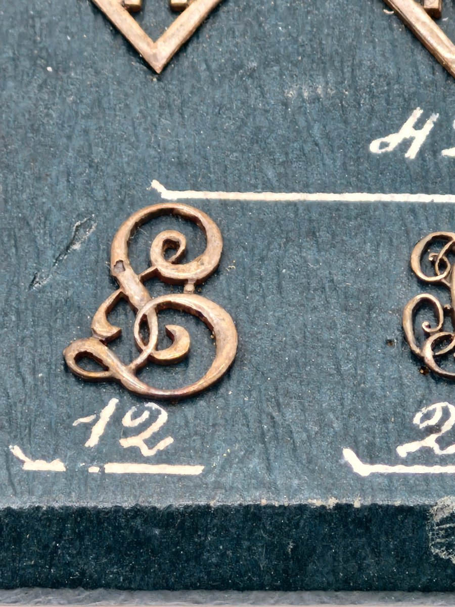 Silver Monogram Box With Boar's Head Hallmark-photo-3