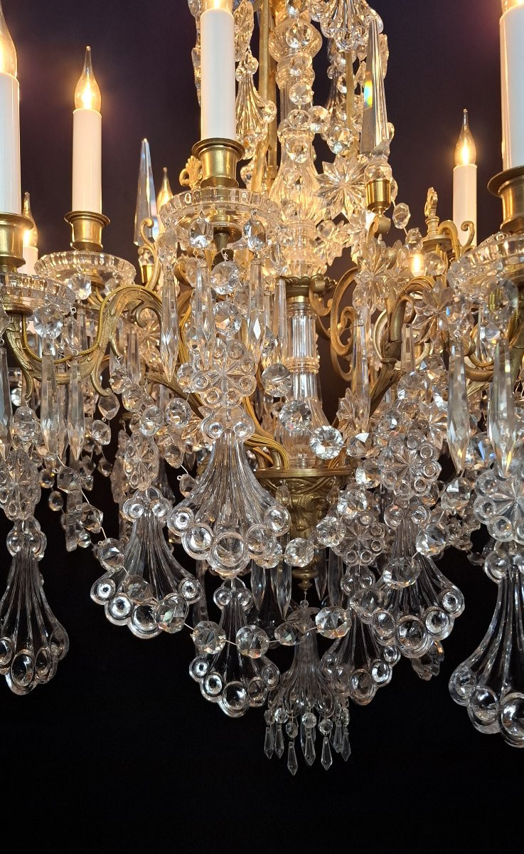 Baccarat Crystal Chandelier With Palmette Decoration, Bronze Mount With 12 Lights, 19th Century-photo-2