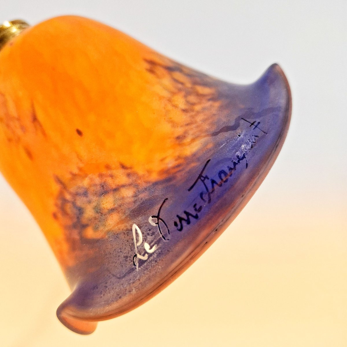 Lampe de bureau,  Bronze, Tulipe Pâte de Verre Signée Le Verre Français, Art nouveau, Art déco.-photo-2