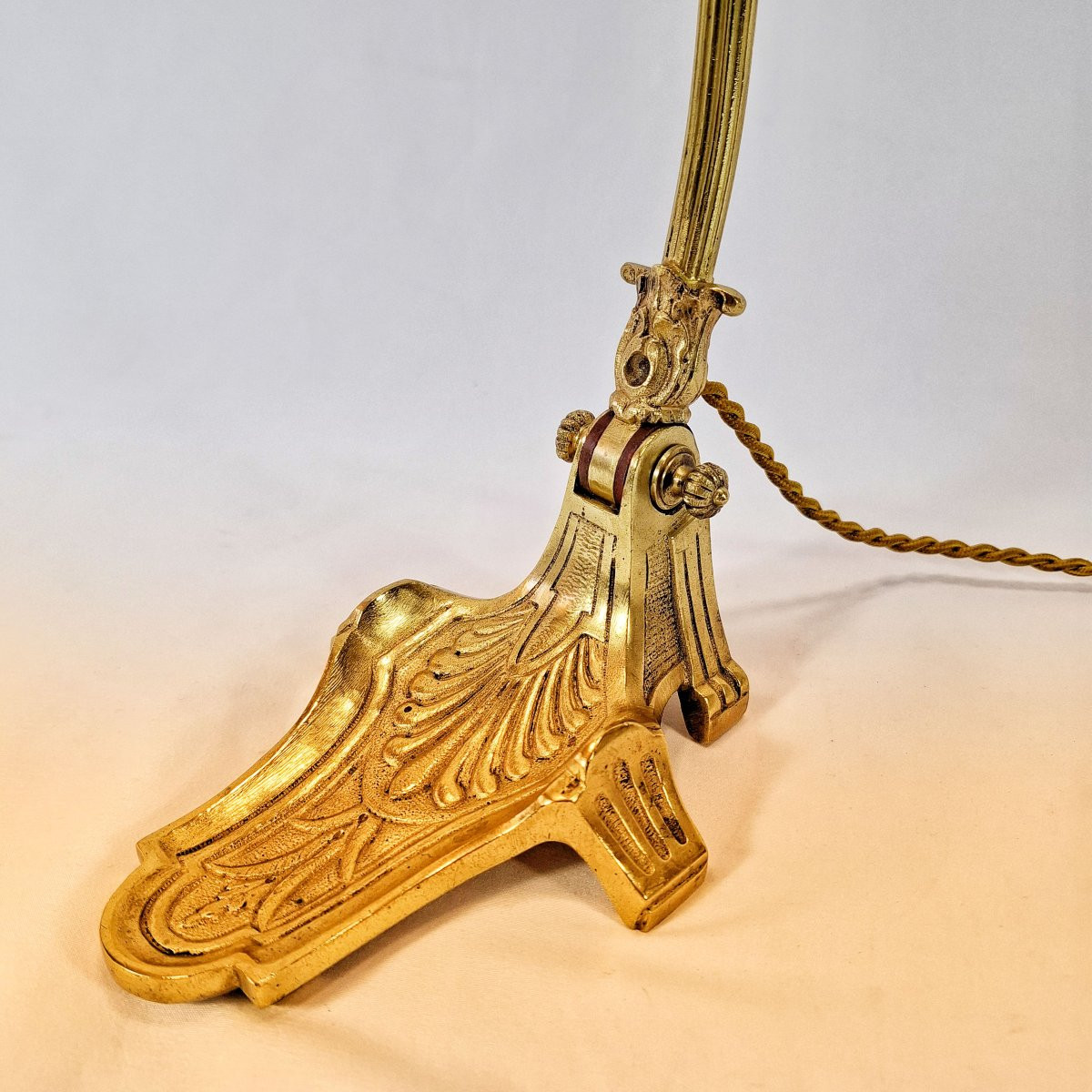 Lampe de bureau,  Bronze, Tulipe Pâte de Verre Signée Le Verre Français, Art nouveau, Art déco.-photo-3