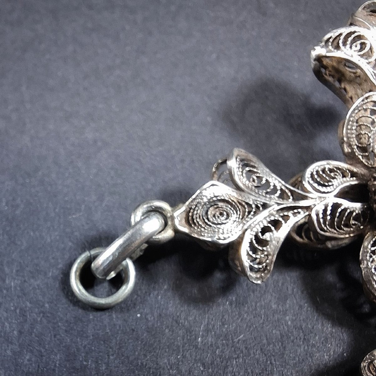 Antique Silver Filigree Cross – 19th/20th Century – Probably Iberian Work -photo-3