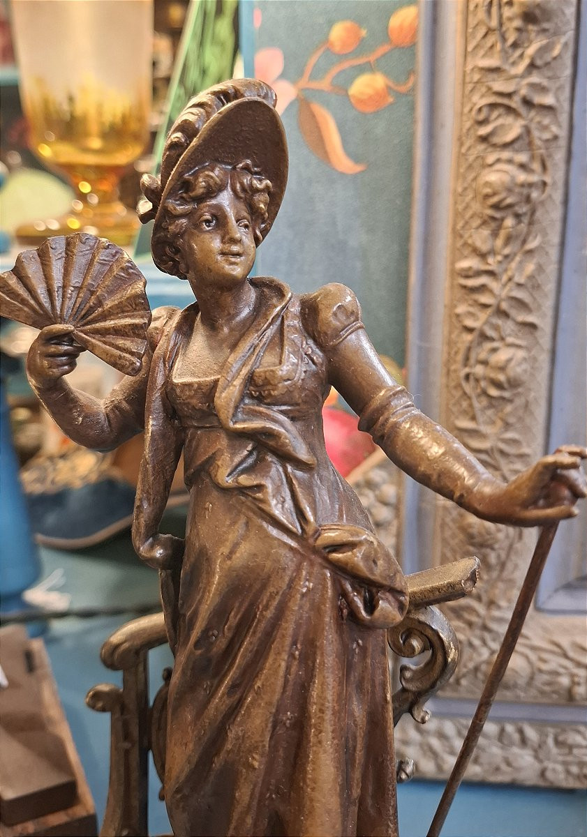 Elegant Woman In Napoleon III Attire, Spelter Sculpture With A Double Patina Of Brown And Golden Green-photo-3