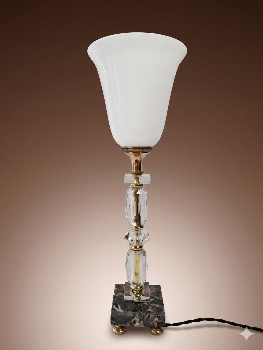 Paire De Lampes Art Déco Modernistes En Cristal Taillé Et Opaline Mazda – Dans Le Goût D’Adnet -photo-2