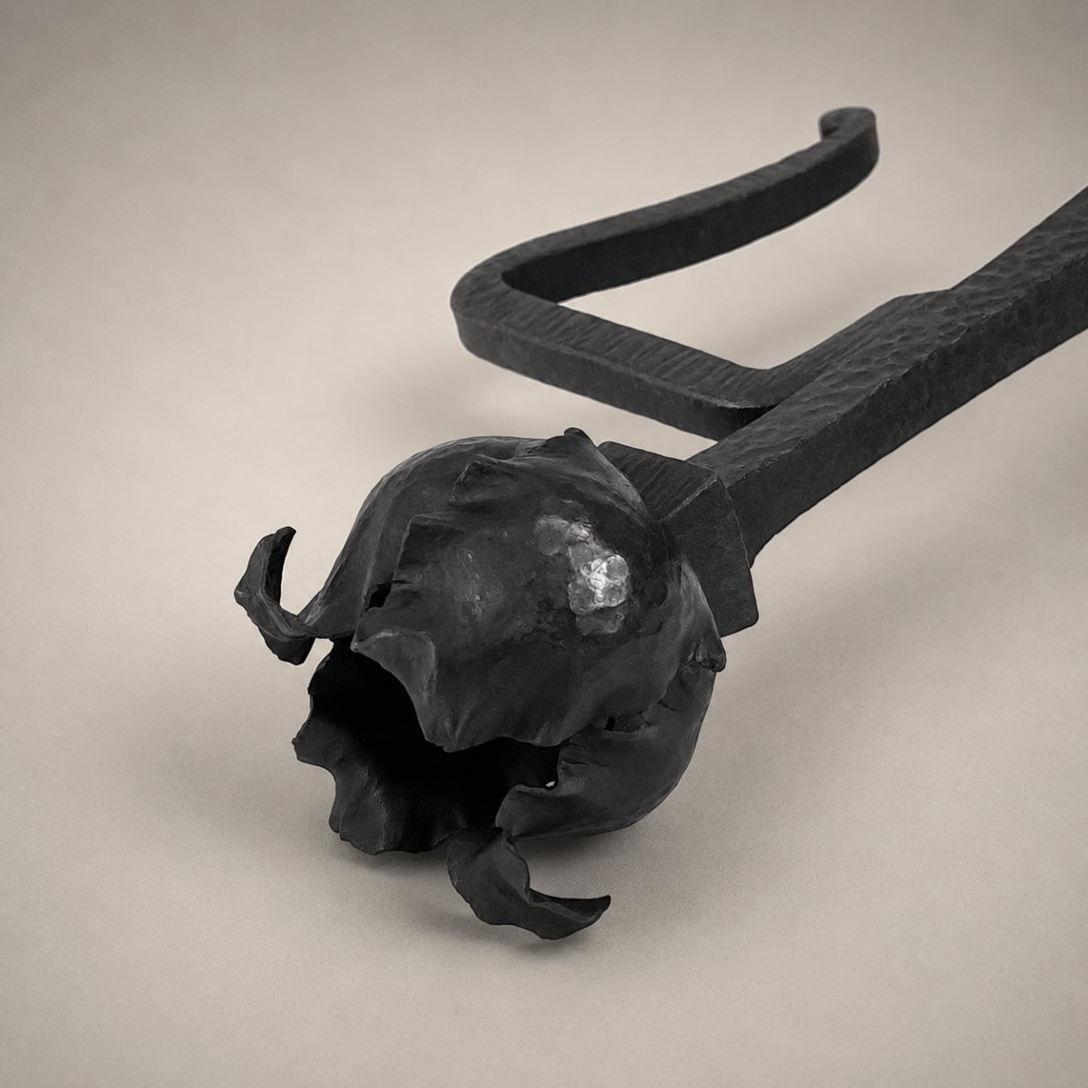 Art Deco Wrought Iron Torch / Candlestick / Candlestick - Dans Le Goût d'Edgar Brandt Circa 1930-photo-4