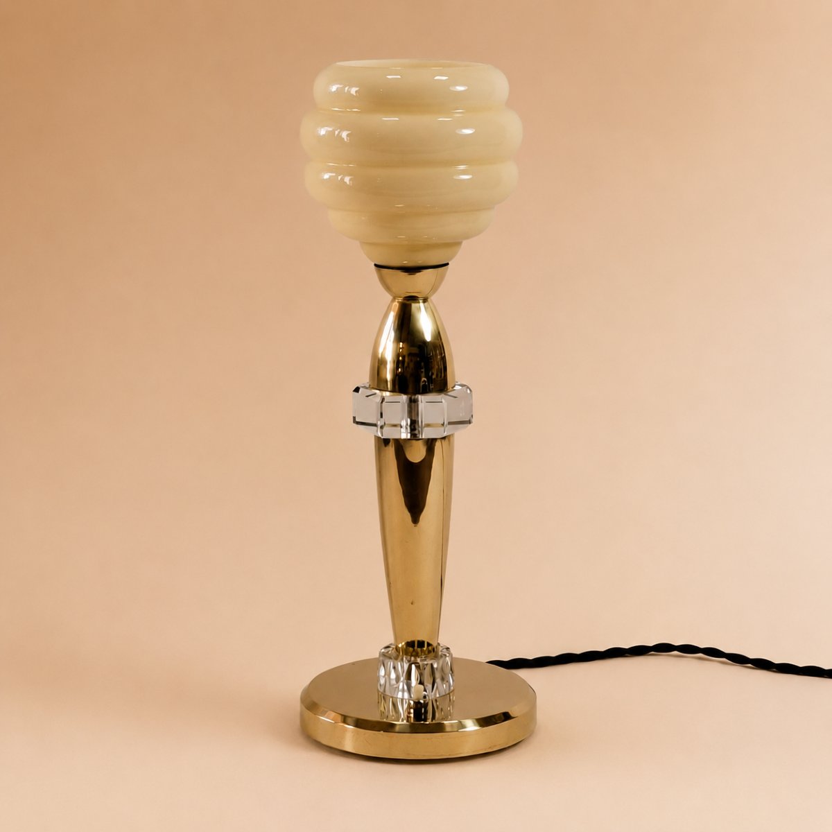 Lampe moderniste en laiton poli, cristal et opaline jaune pâle, Années 1950, Art Déco XXème-photo-3