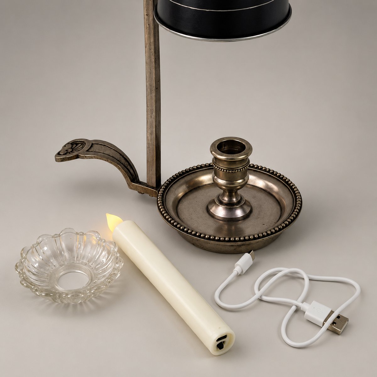 Portable Silver-plated Bronze Hot Water Bottle Lamp – Usb-rechargeable Candle Nightlight – 20th Century -photo-3
