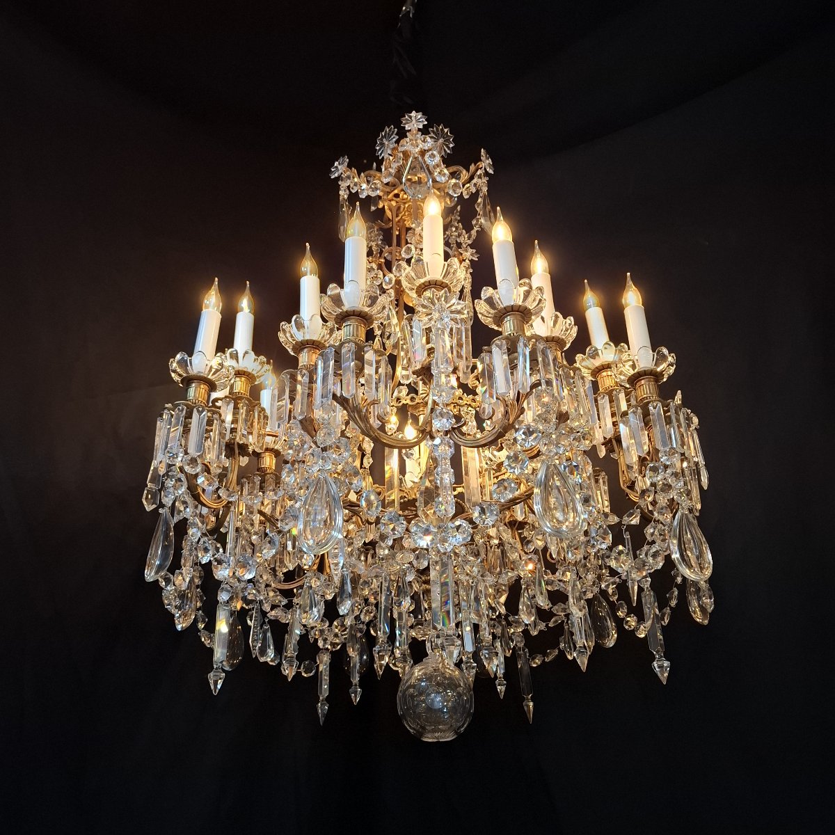 Lustre en bronze doré et cristal de Baccarat, 20 lumières, Vers 1900, Restauré aux Normes-photo-2