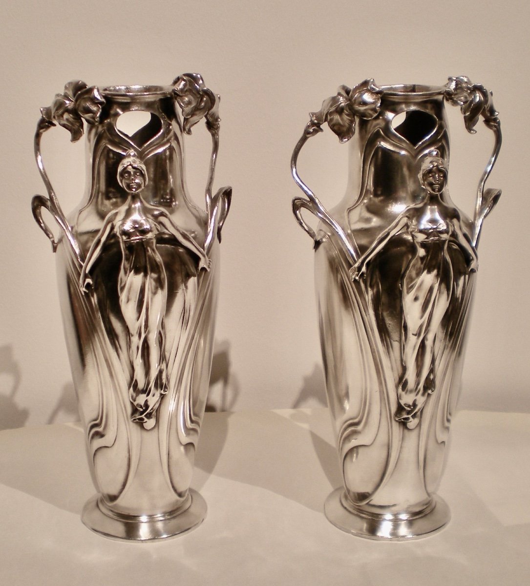 Pair Of Art Nouveau Dautzenberg Vases/sculptures