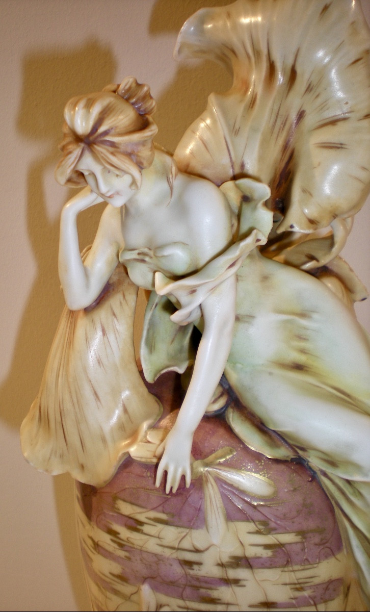 Iris - Amphora Art Nouveau Vase/sculpture-photo-3