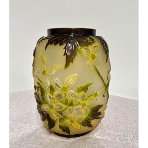 Clematis - Gallé Soufflé Vase