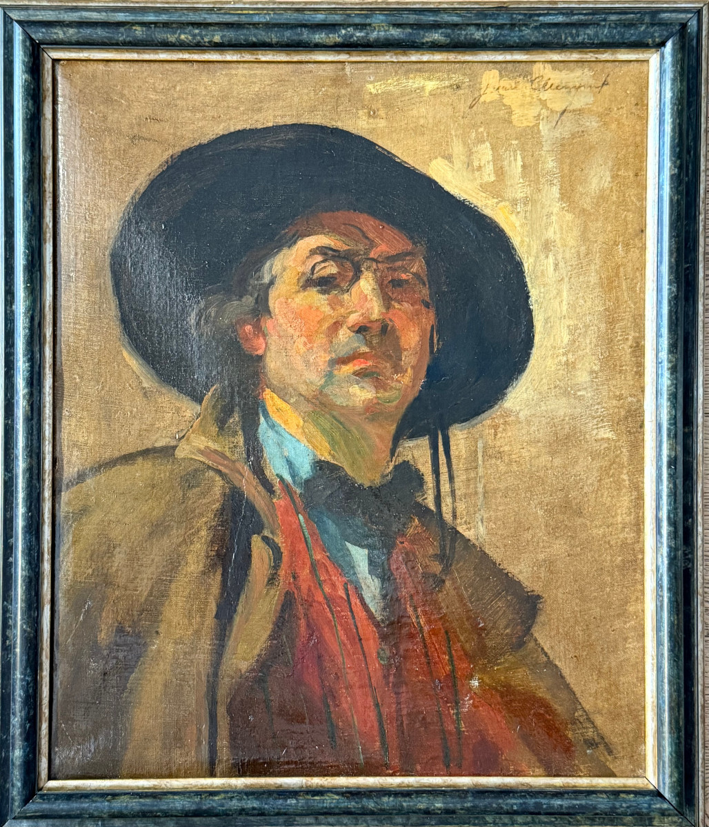 Portrait Of A Man In A Black Hat - Oil On Canvas Signed By Jean Van Cleemput (1881-1953)