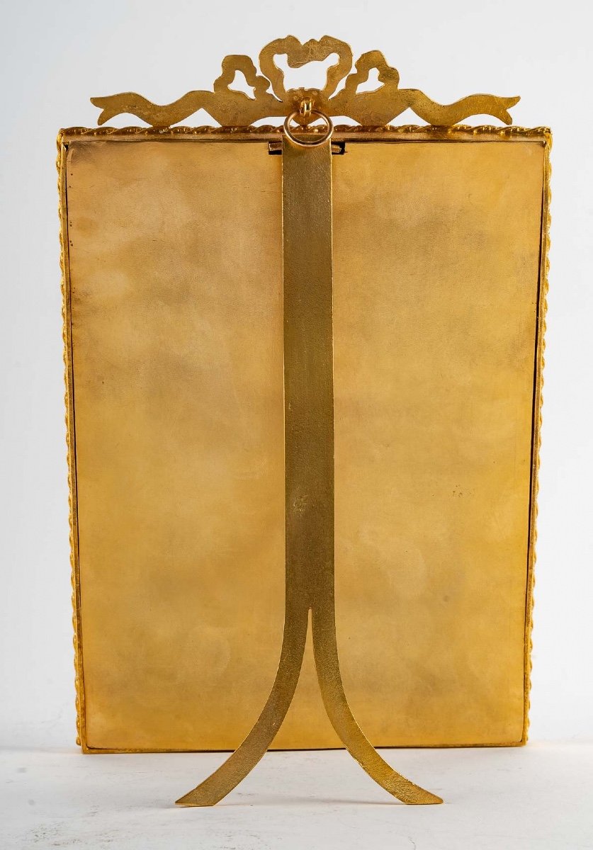 Bordure De Cadre Floral Artistique De Couleur Bronze | Vecteur Premium