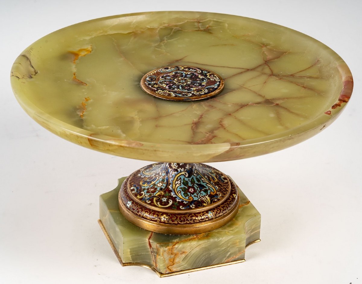 A Cup In Green Onyx And Cloisonne Bronze Late 19th Century
