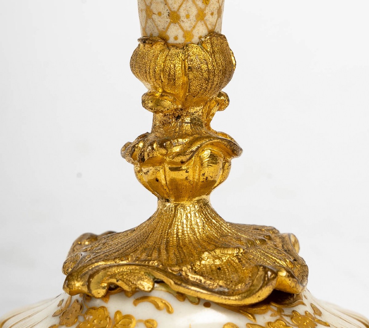 Pair Of Small Miniature Candlestick  In Porcelain And Gilt Bronze 19th Century-photo-5