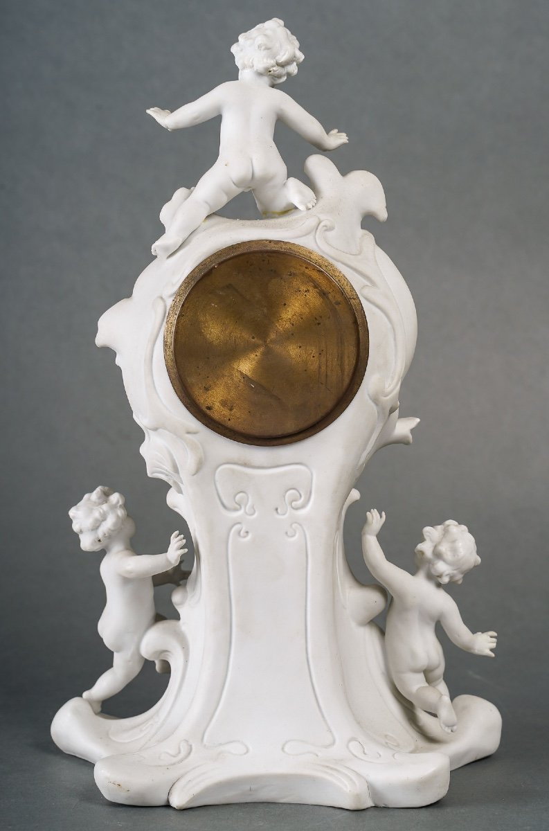Pendulum In Biscuit De Sèvres Late Nineteenth Century-photo-4