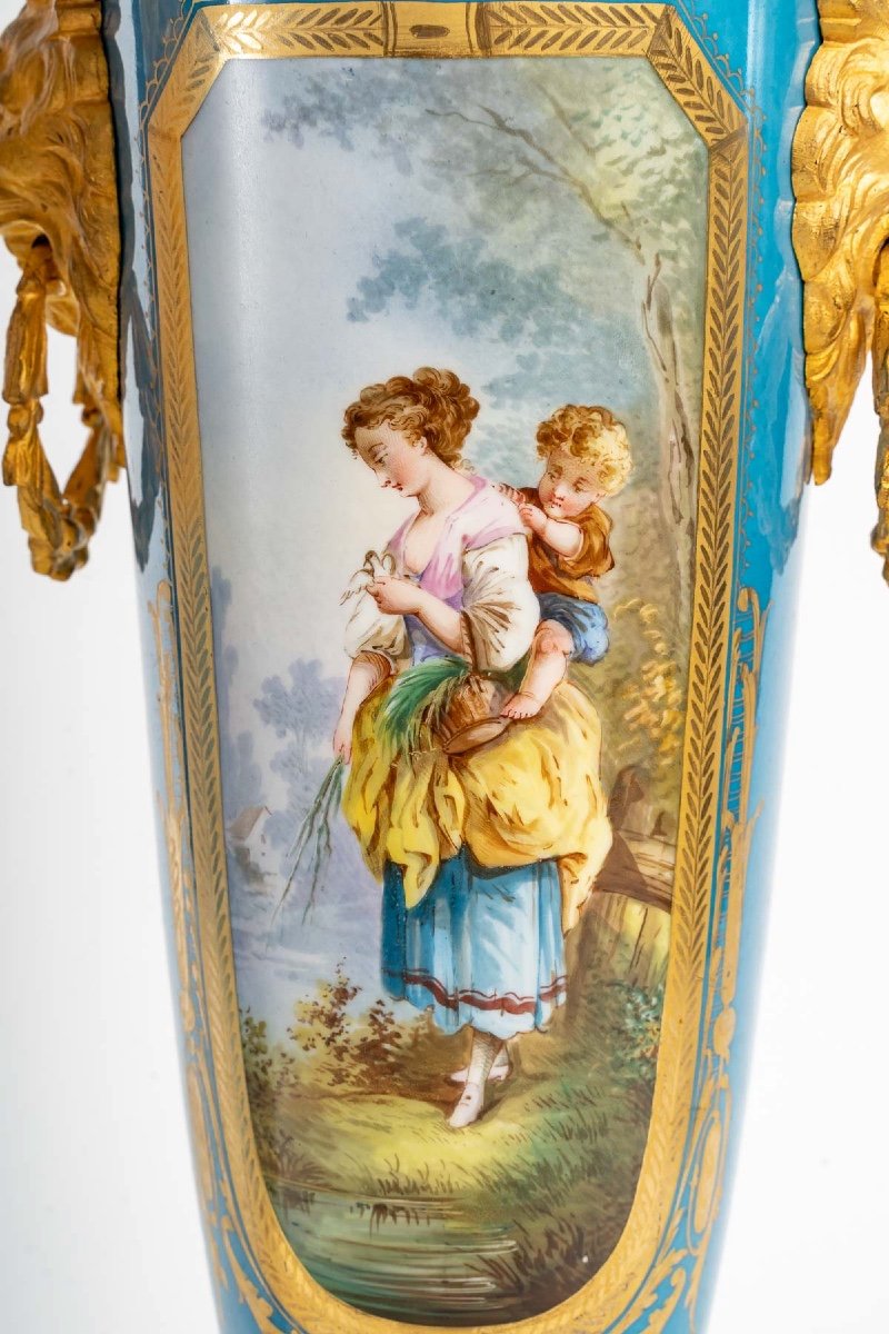 Paire De Vases En Porcelaine De Sèvres Fin XIXème Siècle -photo-3