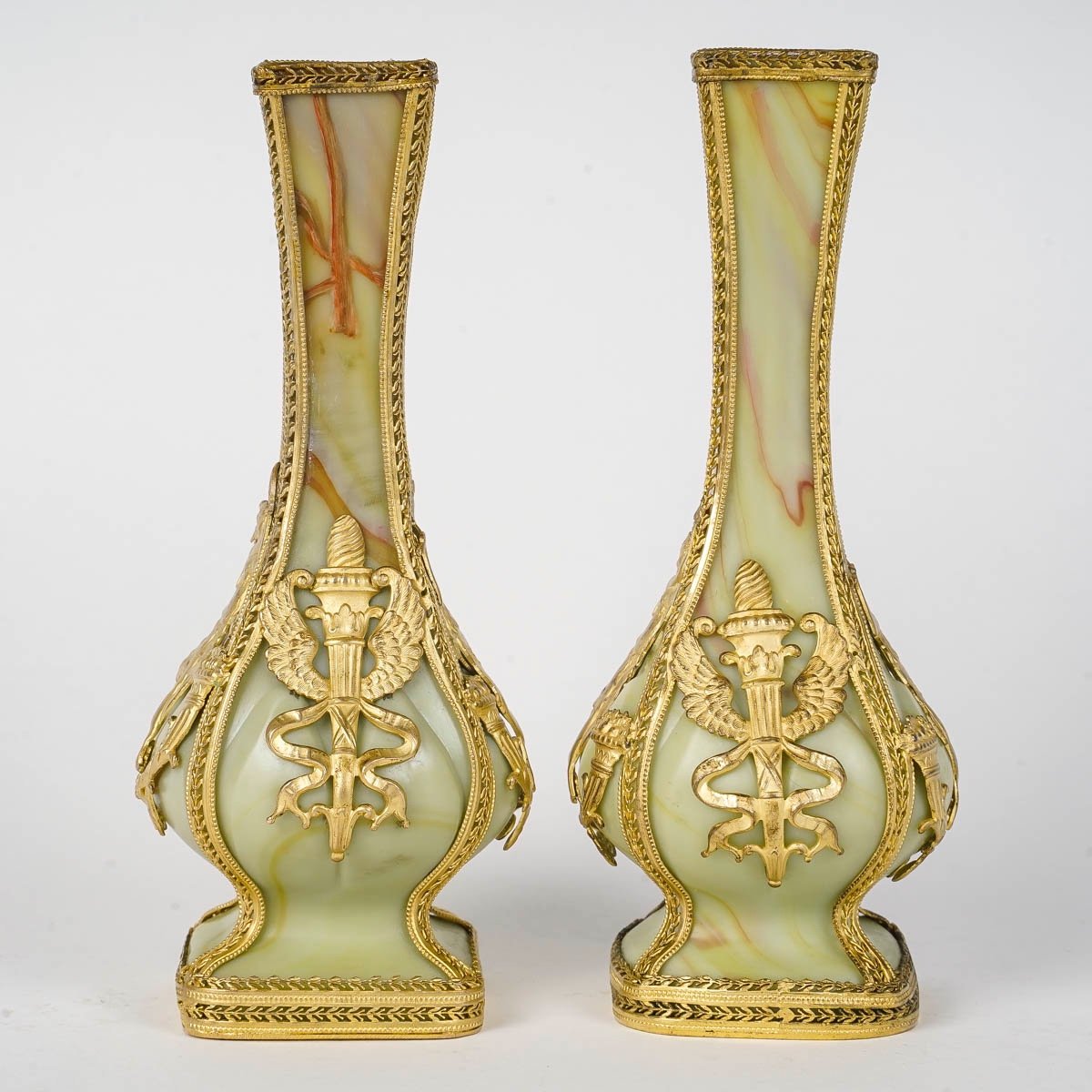 Une Paire De Petits Vases En Pâte De Verre Fin XIXè Siècle -photo-1