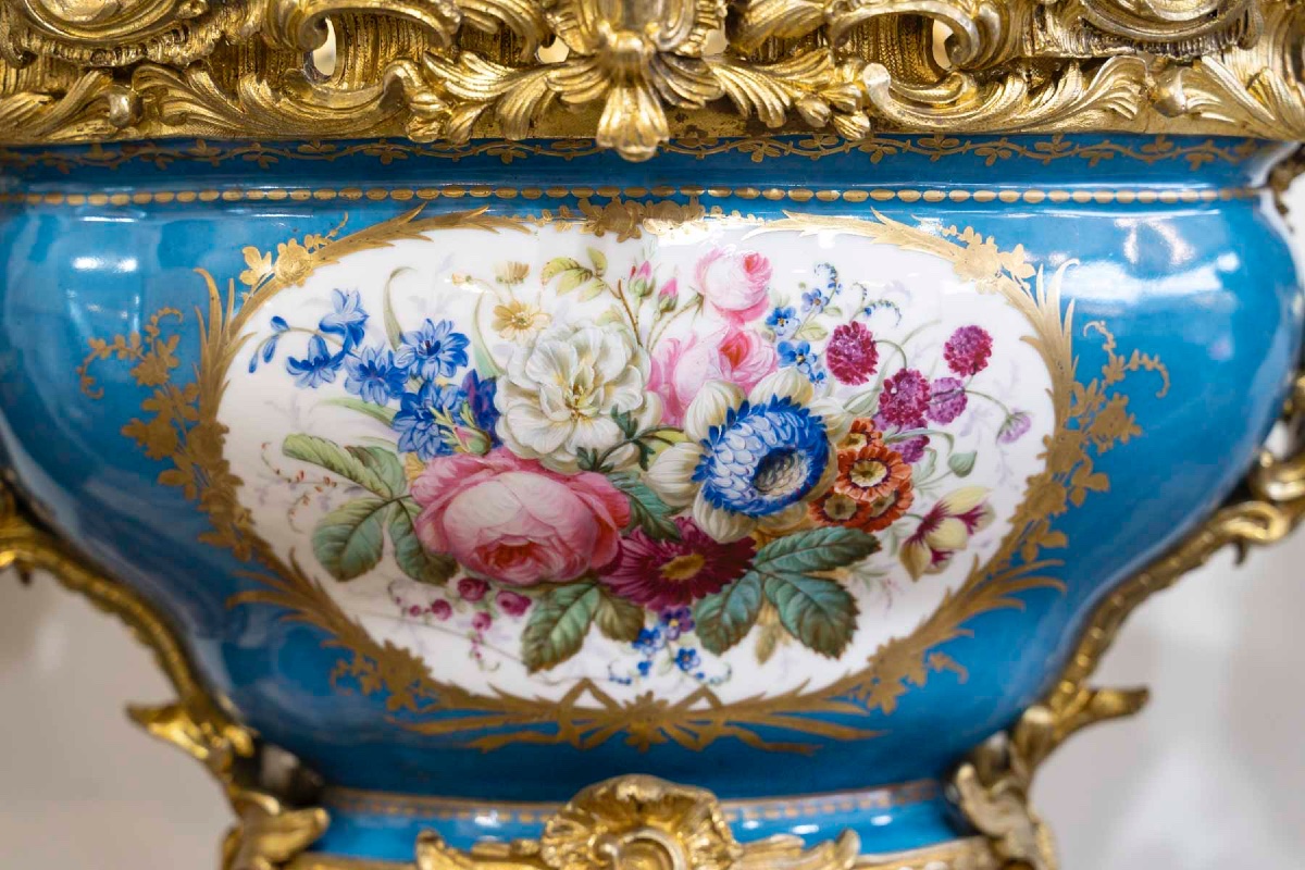 A Pair Of Large Sèvres Porcelain And Gilt Bronze Bowls, H. Picard, 19th Century -photo-5