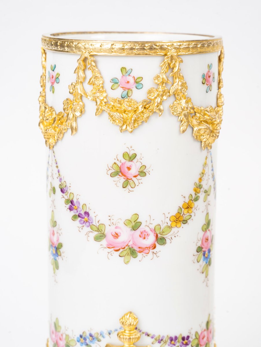 A Porcelain And Gilt Bronze Set, Late 19th Century -photo-3