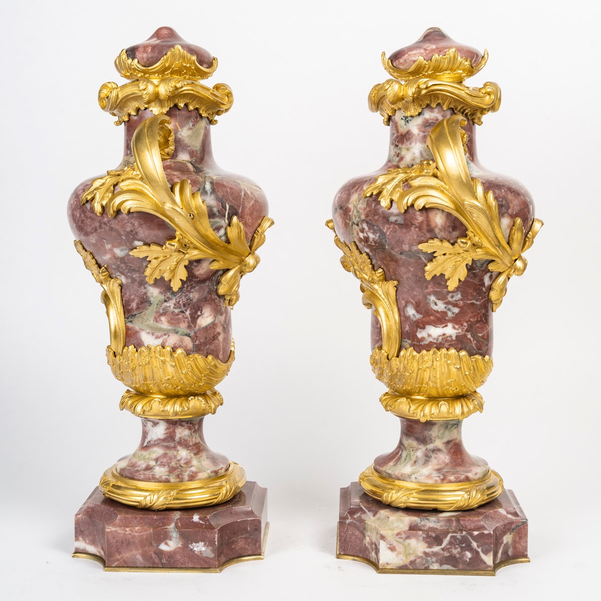 A Pair Of Red Belgian Marble Cassolettes, Late 19th Century -photo-3