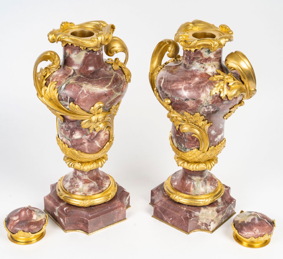 A Pair Of Red Belgian Marble Cassolettes, Late 19th Century -photo-4