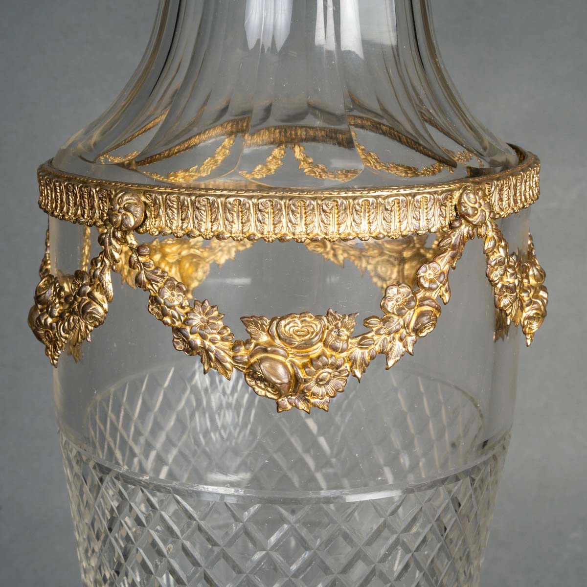 Cristal une paire de grands vases en cristal, ornementation en bronze doré, fin XIXème siècle -photo-6