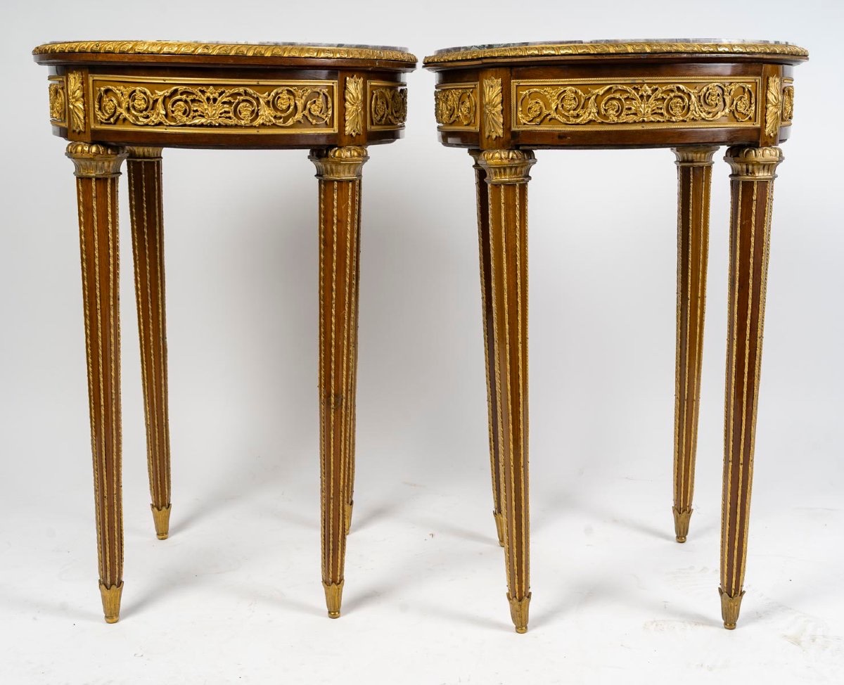 Une paire de guéridons en marqueterie et bronze doré, fin XIXème siècle -photo-2