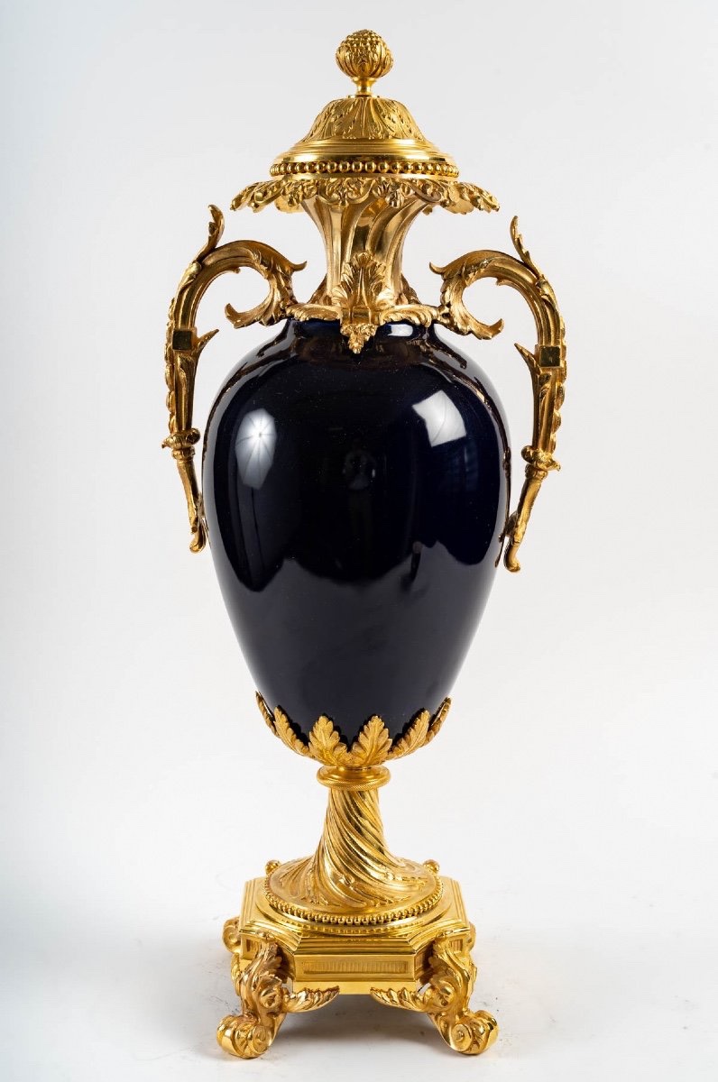 Un vase en porcelaine monté lampe, fin XIXème siècle -photo-4