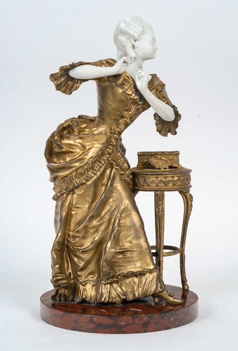 Une sculpture  Grisard en biscuit et régule doré, Art Nouveau  fin XIXème siècle -photo-2