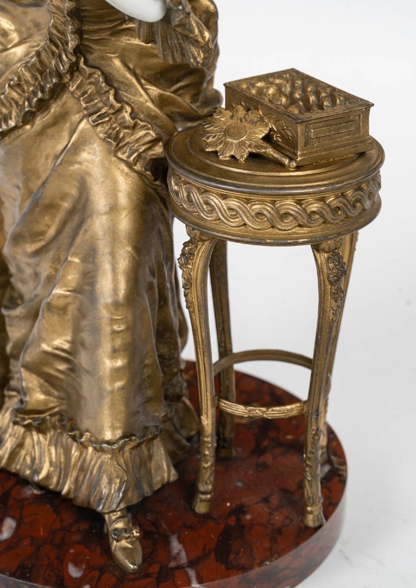 Une sculpture  Grisard en biscuit et régule doré, Art Nouveau  fin XIXème siècle -photo-1