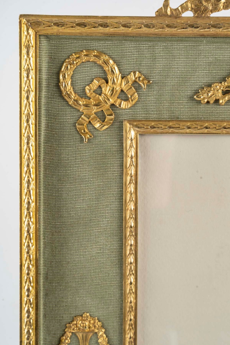 A Gilt Bronze Photo Frame, Late 19th Century -photo-3