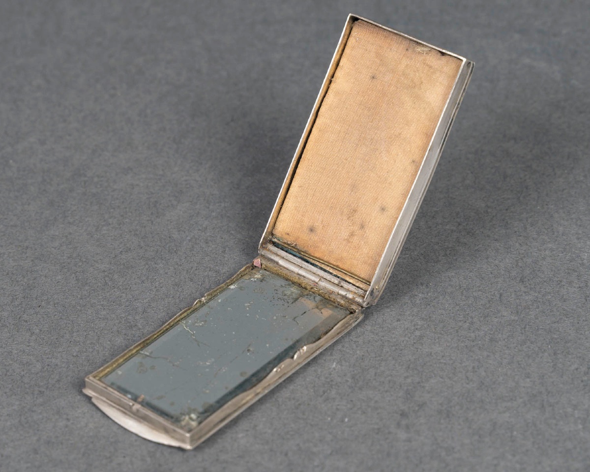 A Miniature Enamel And Solid Silver Box, Late 19th Century -photo-5