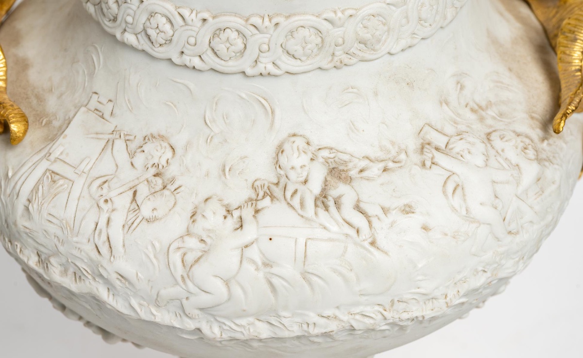 A Pair Of Biscuit Porcelain Vases, Late 19th Century -photo-3