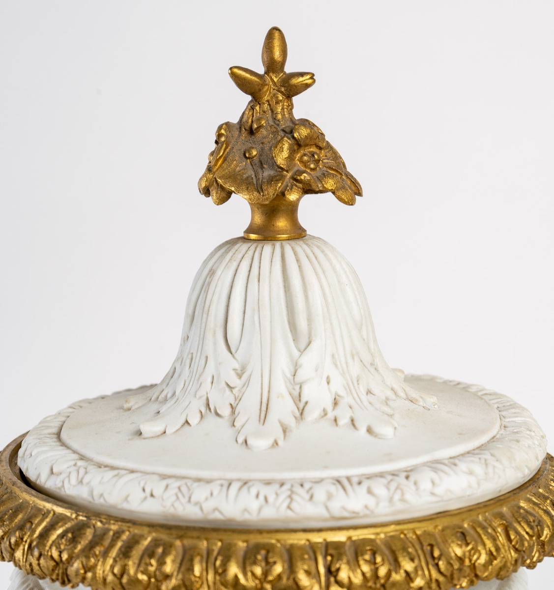 A Pair Of Biscuit Porcelain Vases, Late 19th Century -photo-4