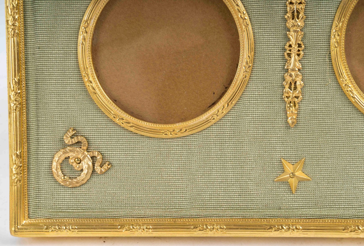 Un cadre photos double, de style louis XVI, fin XIXème siècle -photo-5