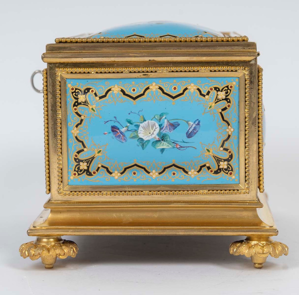 Un coffret à bijoux en bronze doré et émail, fin XIXème siècle -photo-5