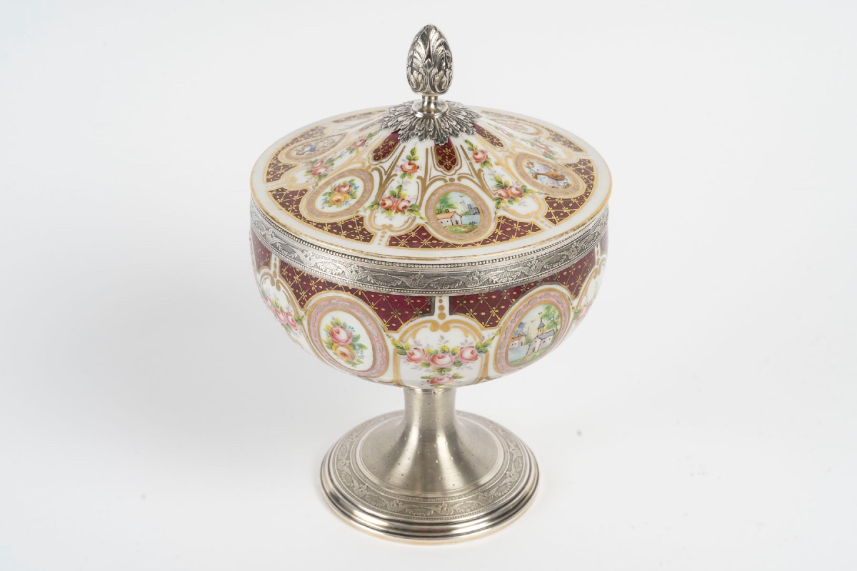 A Candy Dish In Porcelain And Solid Silver, Late 19th Century -photo-3