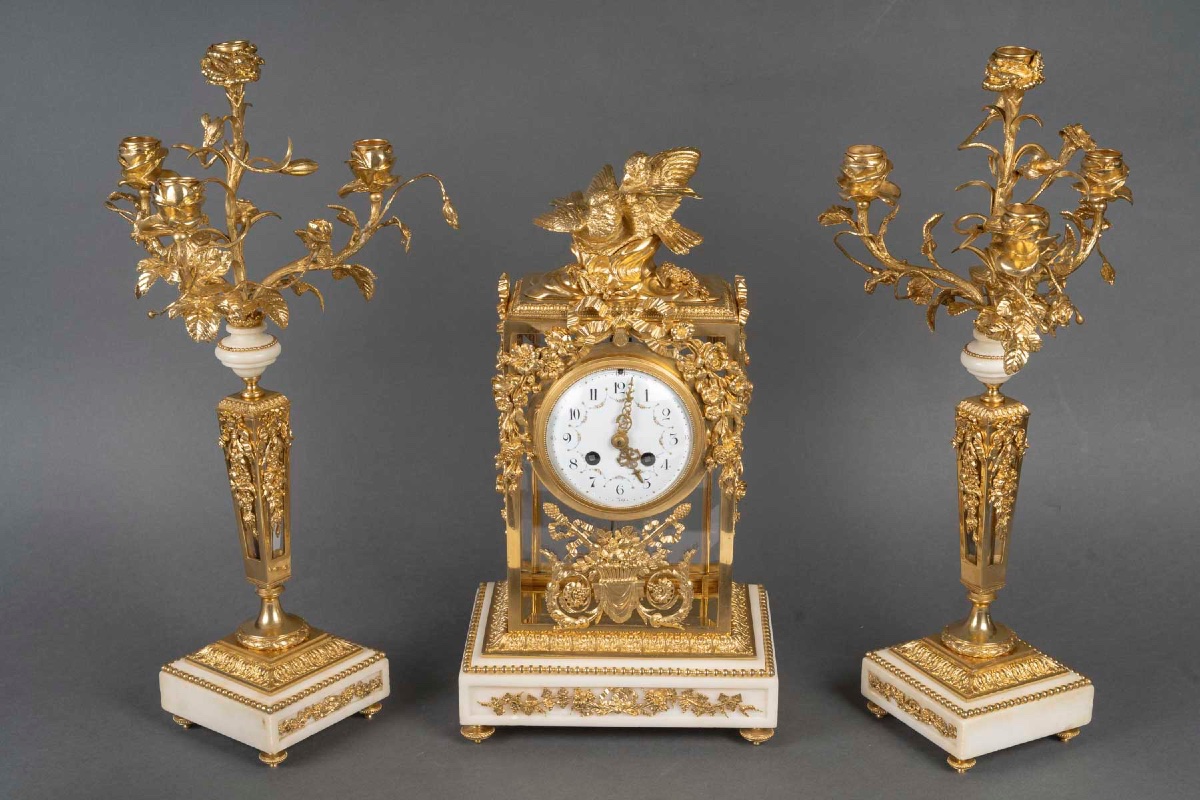 A 19th-century Fireplace Set In Gilt Bronze And White Marble -photo-2