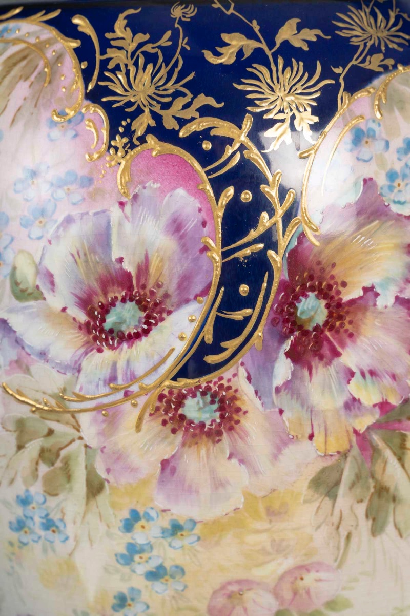 A Pair Of Porcelain Vases, Germany, Early 20th Century -photo-3