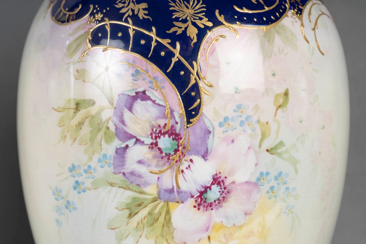 A Pair Of Porcelain Vases, Germany, Early 20th Century -photo-7