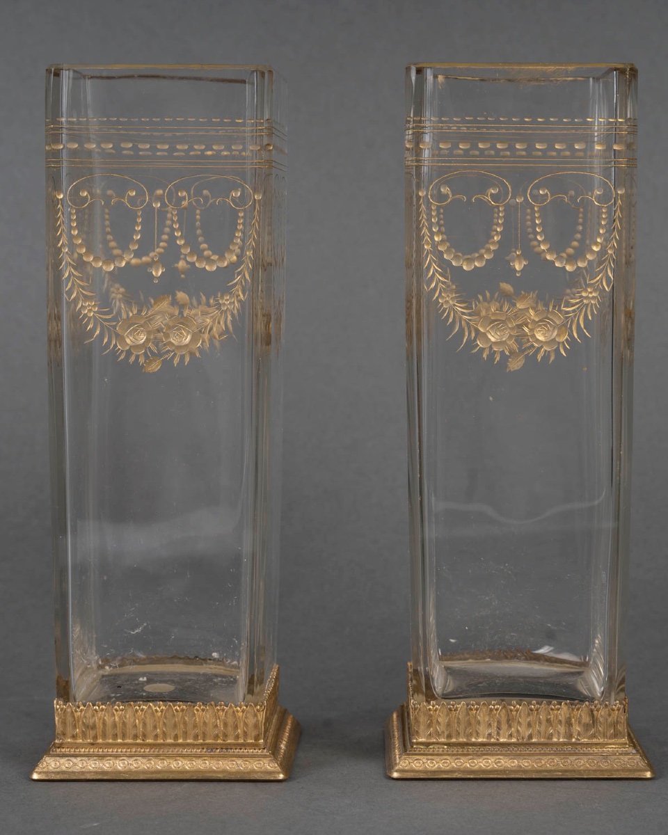 A Pair Of Crystal Vases, Early 20th Century -photo-2