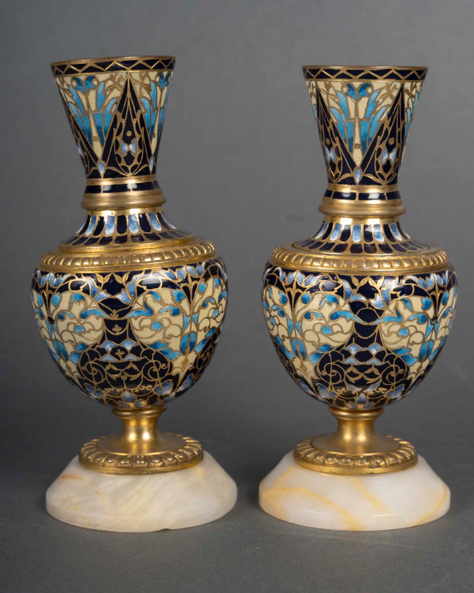 A Pair Of Small Bronze And Cloisonné Enamel Vases From The Late 19th Century -photo-4
