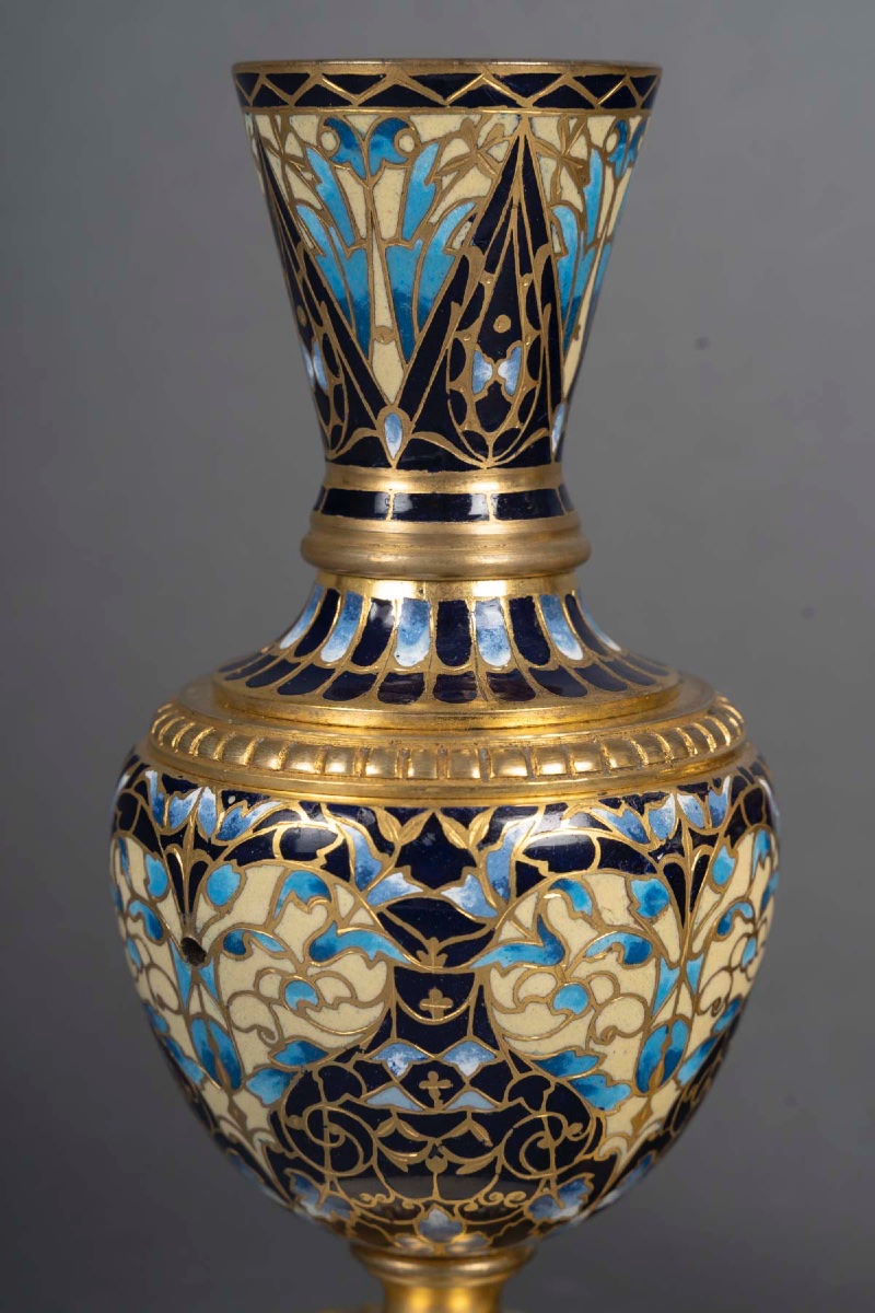 A Pair Of Small Bronze And Cloisonné Enamel Vases From The Late 19th Century -photo-5